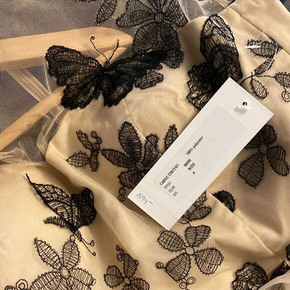 Teri Jon Sleeveless 3D Embroidered Butterfly Illusion Gown Dress NWT size 8 - Picture 2 of 10